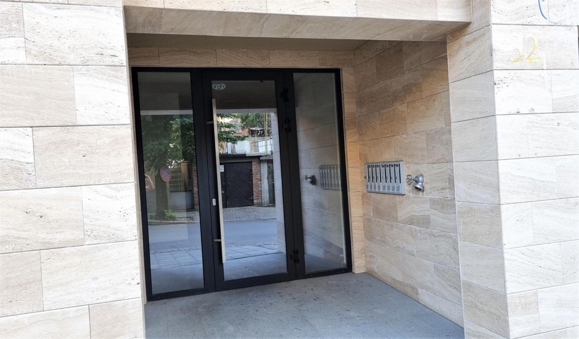 Luxury Quiet Apartment In The City Center Plovdiv Eksteriør billede